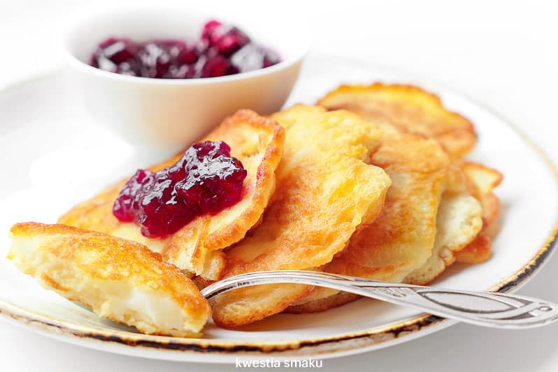 Pancakes with Apples and Cherry Jam